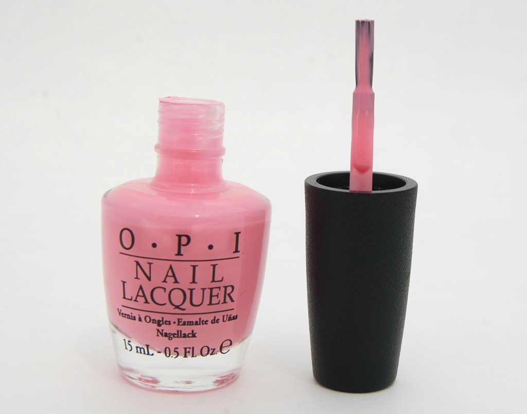 OPI Couture de Minnie  (5)