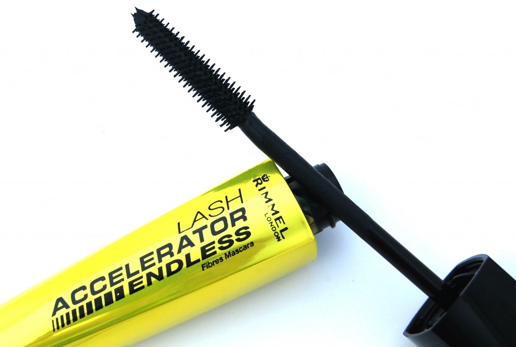 Rimmel Lash Accelerator Endless  (4)