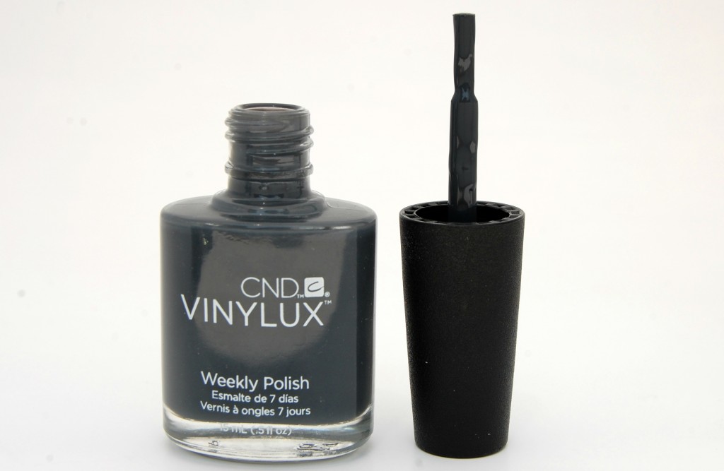 CND VINYLUX  (4)