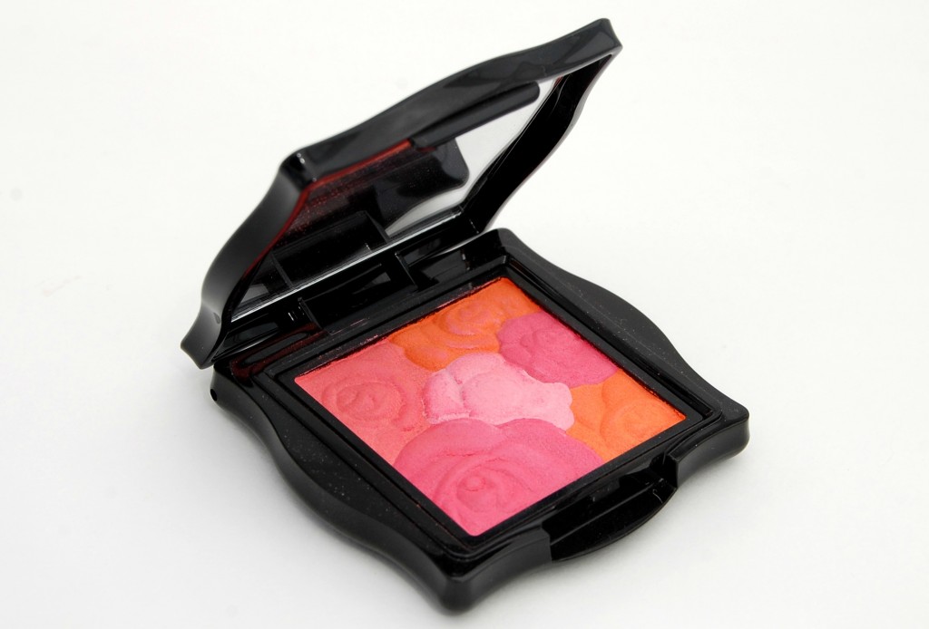 Anna Sui Rose Cheek Color  (2)