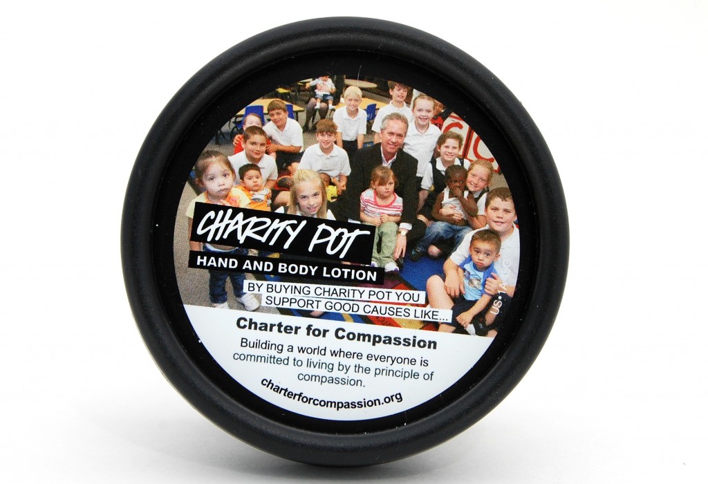 LUSH Charity Pot  (1)