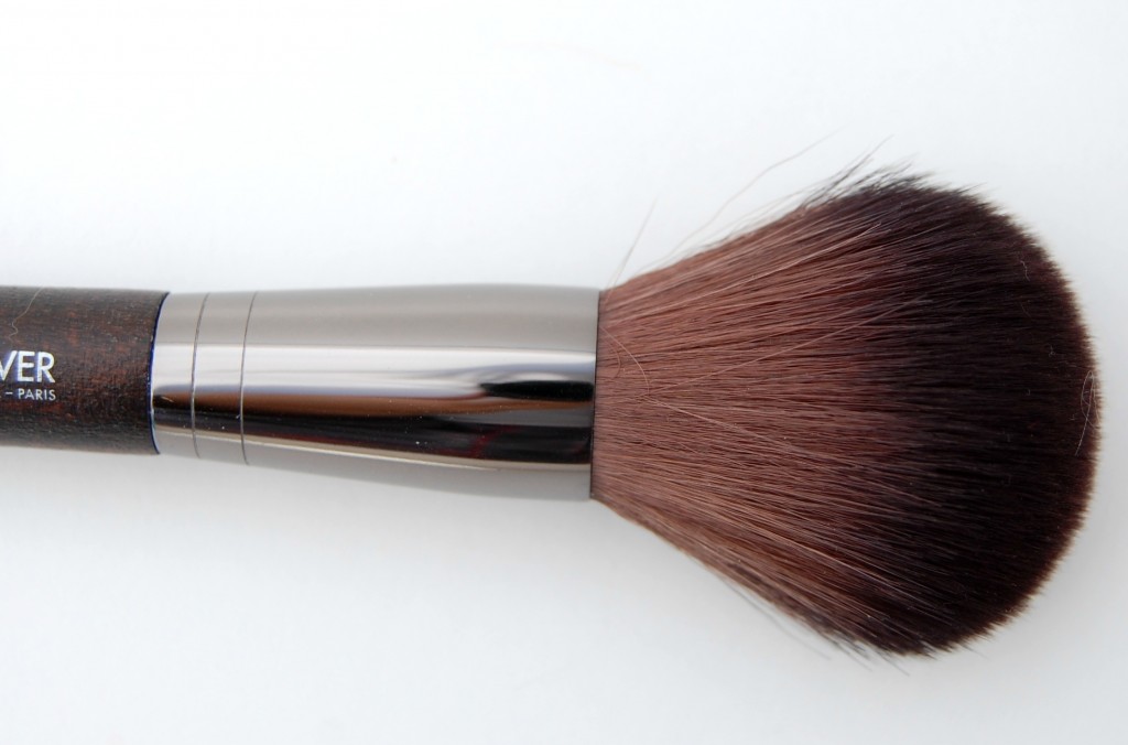 Make Up For Ever Artisan Brush  (3)