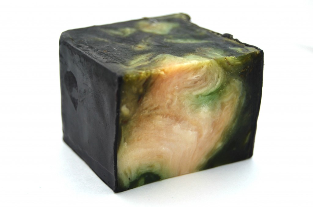 LUSH Demon in the Dark Soap  (2)