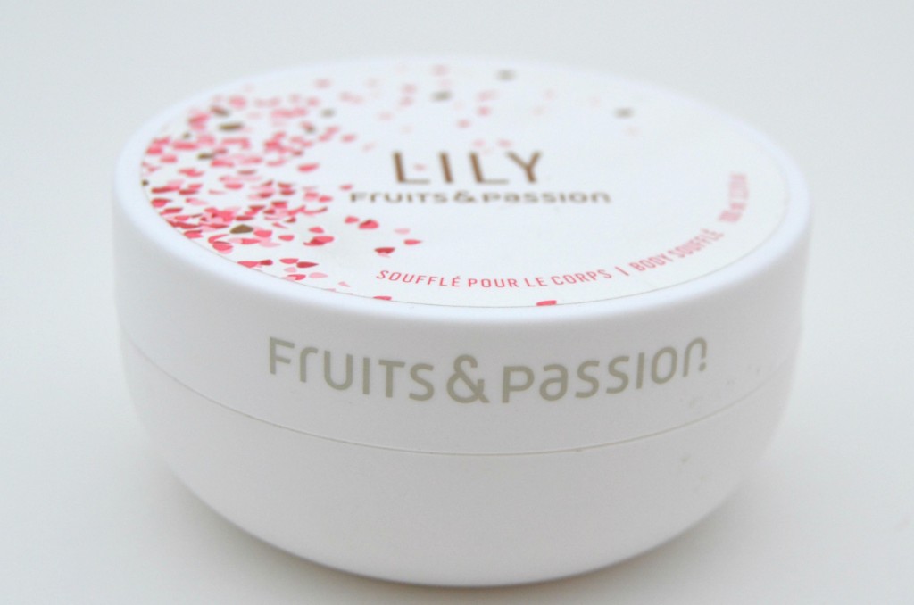 Fruits & Passion Lily  (3)