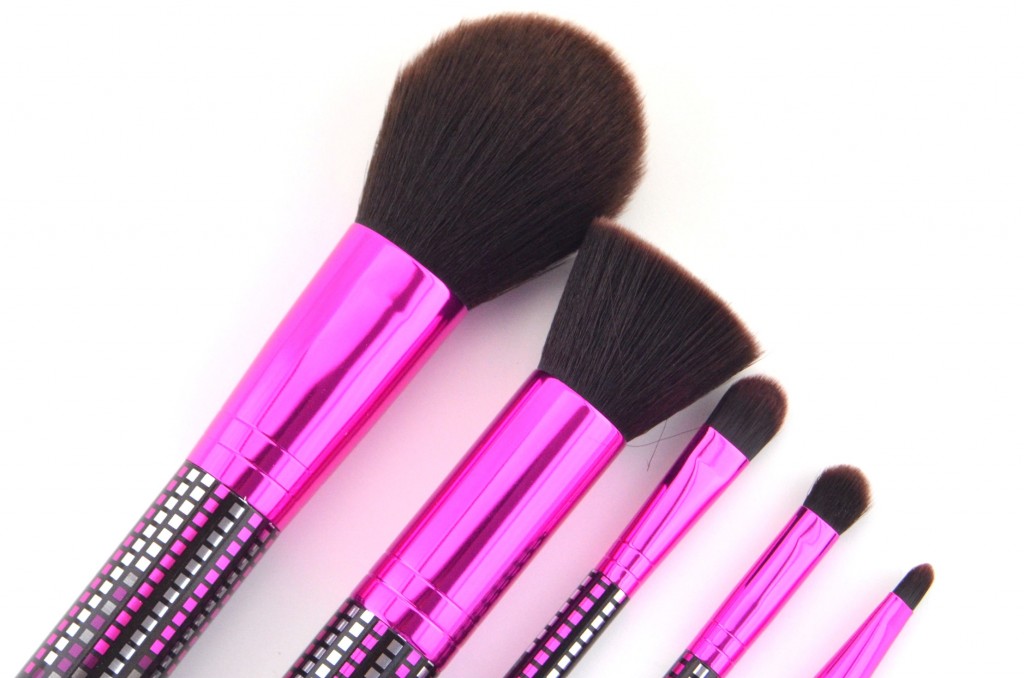 Mark. Full Service 5-Piece Pro Brush Set  (6)