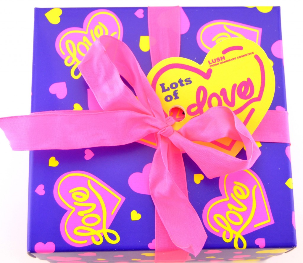 LUSH Lots of Love Gift Set