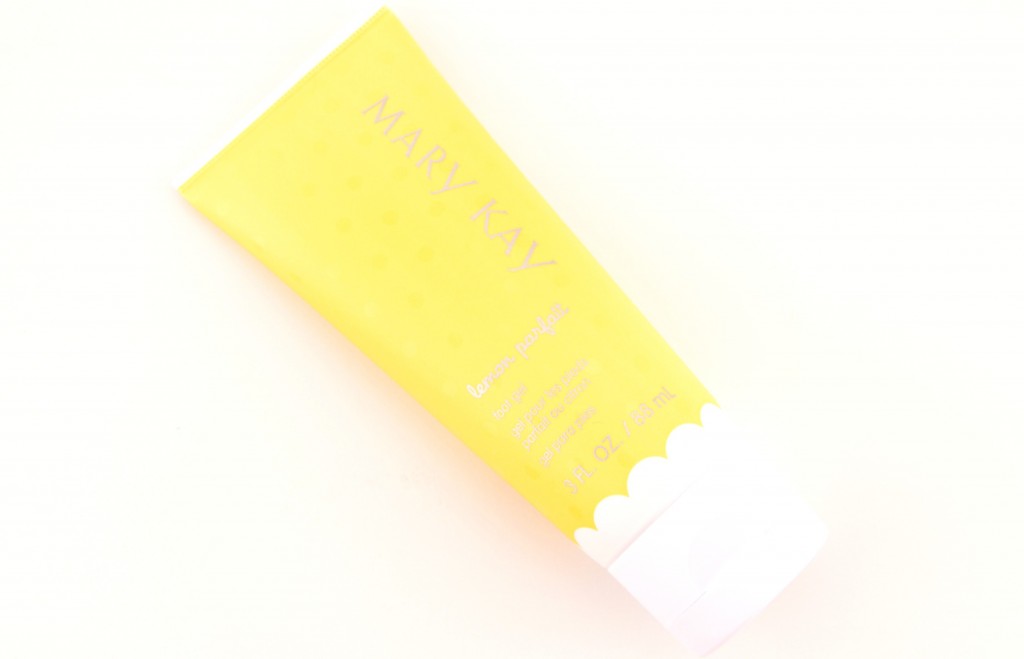 Mary Kay’s Limited-Edition Lemon Parfait Pedicure Collection (5)