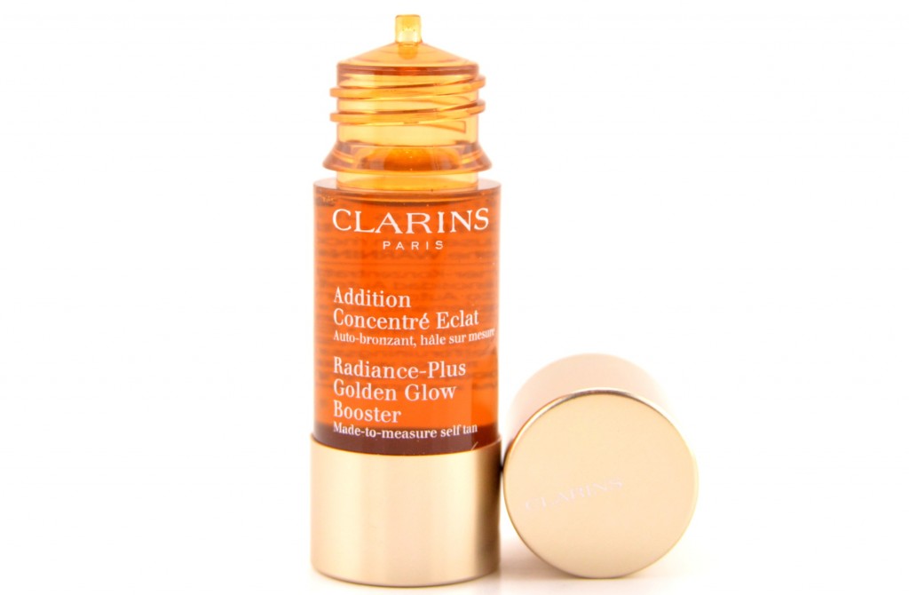 Clarins Radiance-Plus Golden Glow Booster  (3)