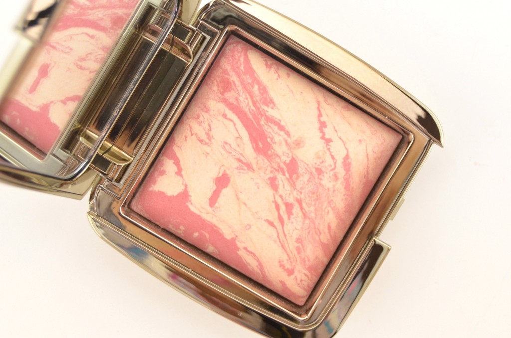 Hourglass Ambient Lighting Blush | Harrods CA