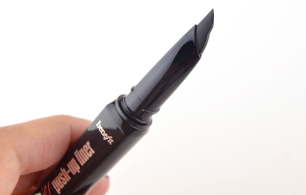 Benefit They’re Real! Push-Up Liner  (3)