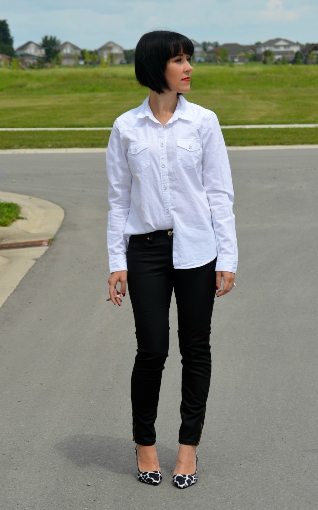 White blouse, black pants, Smart Set, The Gap, The Bay, heels, pumps, black heels, black shoes