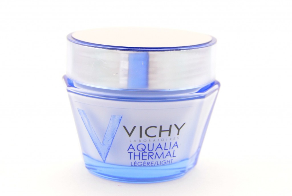 Vichy Aqualia Thermal, Canadian Beauty Blogs, The Pink Millennial, Ontario Blog, Makeup code, business casual for women