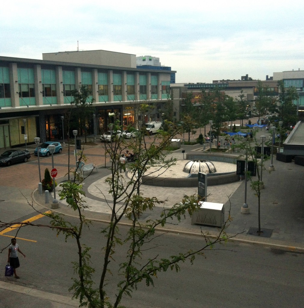 Cineplex VIP Cinemas Don Mills (5)