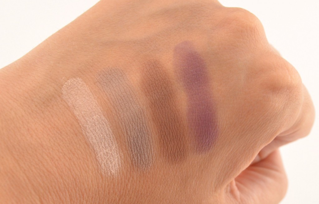 Revlon Colorstay ShadowLinks,  Eyeshadow swatches, Blogger, Makeup Crimes, Spring Makeup looks, Latest cosmetics trends, makeup tips, Toronto Blog, How to apply, makeup trends, crimes of beauty, beauty blog