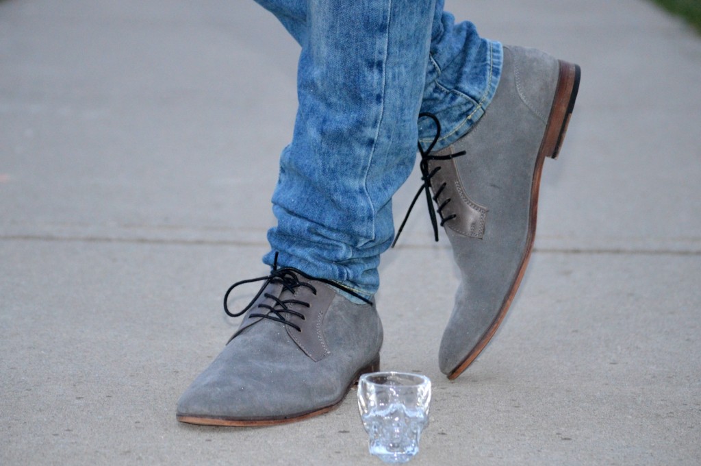 Fashion Blog, Fashion Trends, Beauty Blog, Blog, Canadian Fashion Blogs, business casual for men,  Ontario Blog, Dress Code, winter boots, OOTD