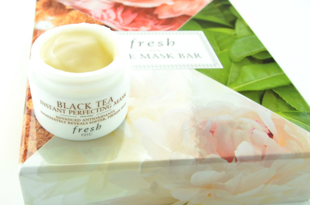 Fresh Black Tea Instant Perfecting Mask