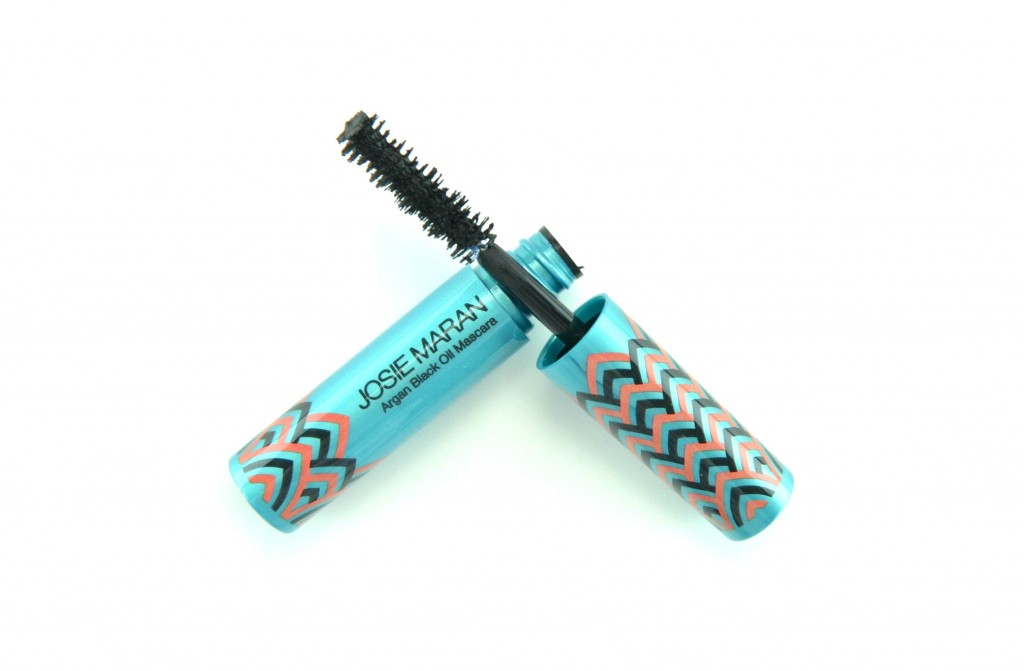 Josie Maran, Winter Dreams, Argan Colour, Josie Maran Argan Black Oil Mascara