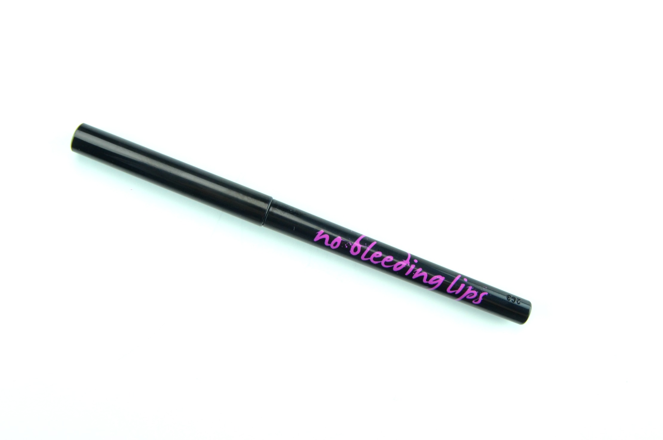 No Bleeding Lips Secret Lip Liner (2) The Pink Millennial