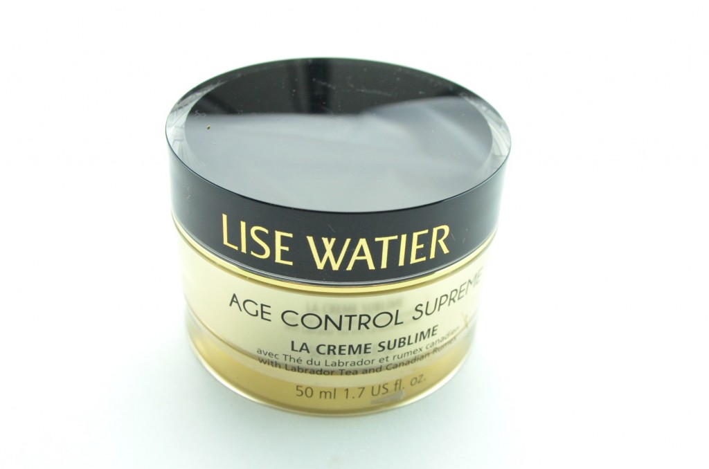 Lise Watier, Age Control Supreme, La Crème Sublime, Blogger, Makeup Crimes, Fall Makeup looks, Latest cosmetics trends, makeup tips, Toronto Blog, How to apply, makeup trends, crimes of beauty, beauty blog