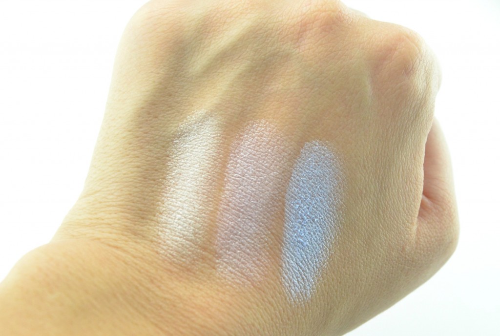 Essence Like An Unforgettable Kiss Collection review, Essence Like An Unforgettable Kiss Eyeshadows , Essence eyeshadow, Like An Unforgettable Kiss, teal eyeshadow, baby blue eyeshadow, green eyeshadow