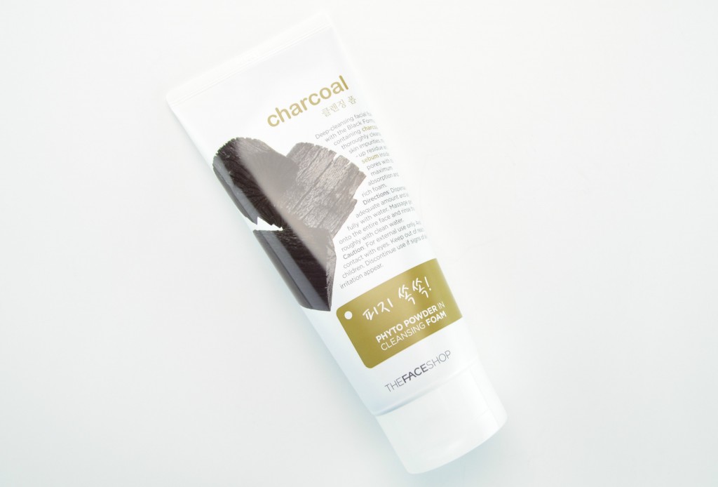 The Face Shop Charcoal Phyto Powder in Cleansing Foam, charcoal cleanser, foam cleanser, face wash, charcoal faical wash