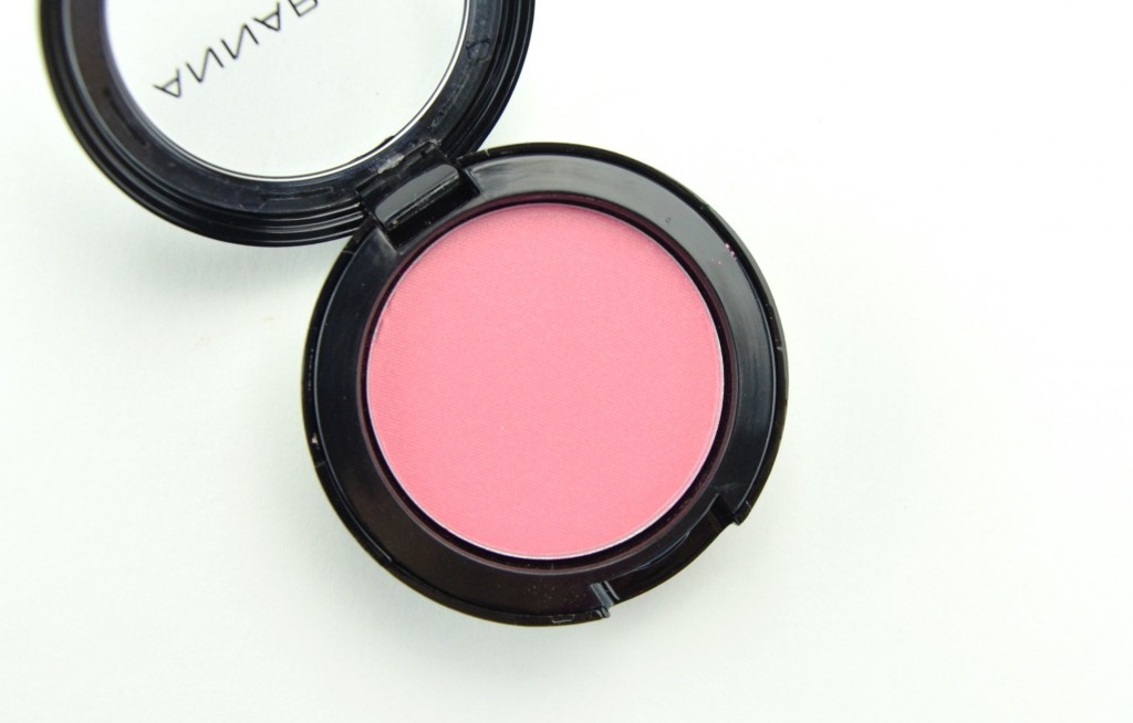 Annabelle blush, spring time blush, spring blush, pink blush, pink cheeks, Annabelle Blushon , beauty blogger