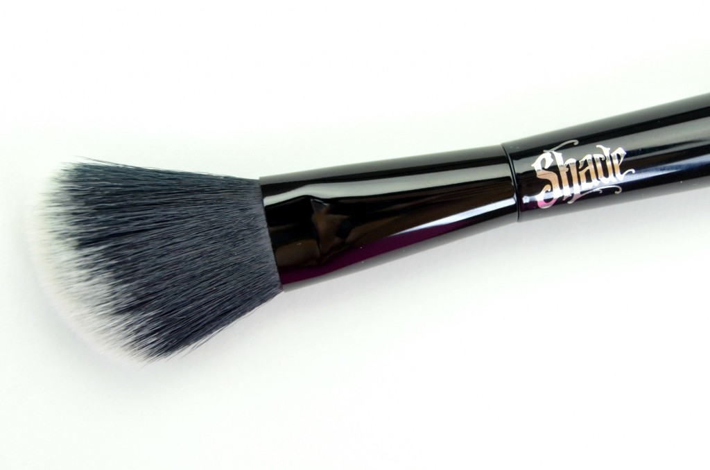 Kat Von D brush, Kat Von D Shade + Light Contour Brush, contour brush, dual ended brush