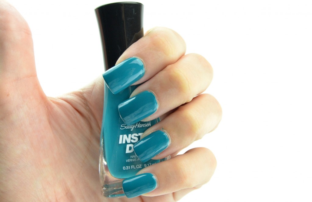 Sally Hansen Insta-Dri, sally hansen nail polish, quick drying nail polish, sally hansen polish, insta-dri