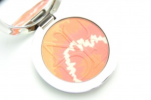 Dior Diorskin Nude Tan Tie Dye in Coral Sunset