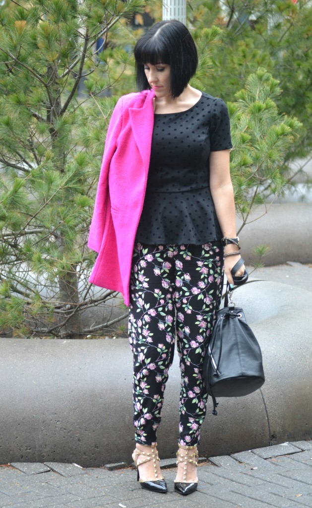 Floral Pants, Lauren Conrad pants, Rockstud Pumps, BCBG pumps, Canadian fashionista, springtime outfit