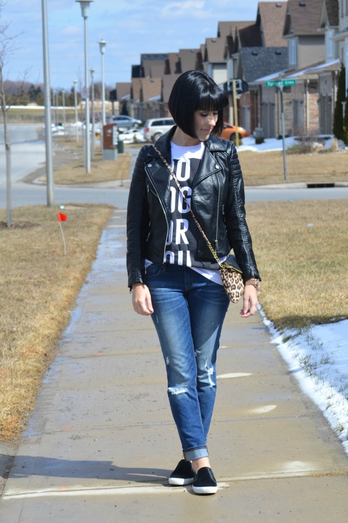 What I Wore, white graphic Tee, Sheinside tee, Faux Leather Jacket,  H&M jacket, Boyfriend Jeans, The Gap boyfriend jeans, Slip-On Sneakers, Kenneth Cole sneakers, Canadian fashionista