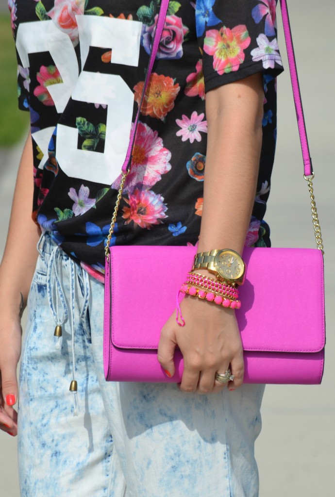 What I Wore, Canadian fashionista, Ever After Fest 2015, Sheinside tee, floral tee, polette sunglasses, gold guess watch, ShopMissA, purple purse, jean joggers, white sandals