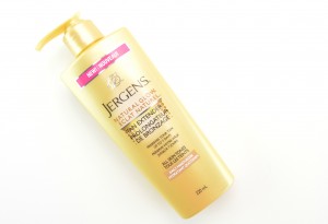 Jergens Natural Glow Tan Extender Daily Moisturizer
