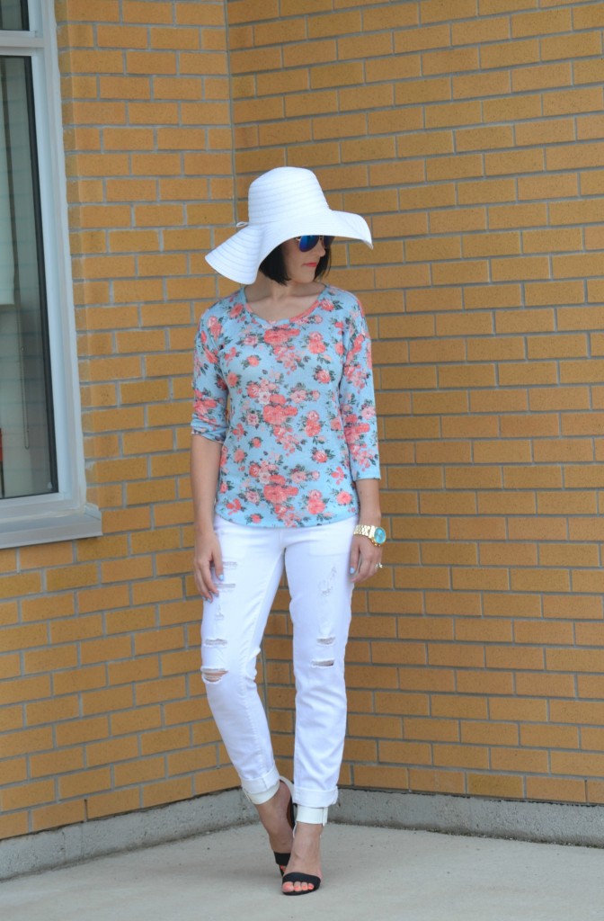 What I Wore, Walmart challenge, looks for less, Floral Top, Aviators, gold statement Watch, white floppy hat, white boyfriend jeans, colour blocked heels, Canadian fashionista