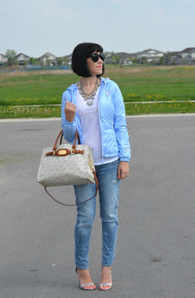 What I Wore, Canadian fashionista, white Tee, Cocoa Jewelry necklace, Polette sunglasses, eleven Elfs jacket, Michael Kors purse, Urban Originals shoes