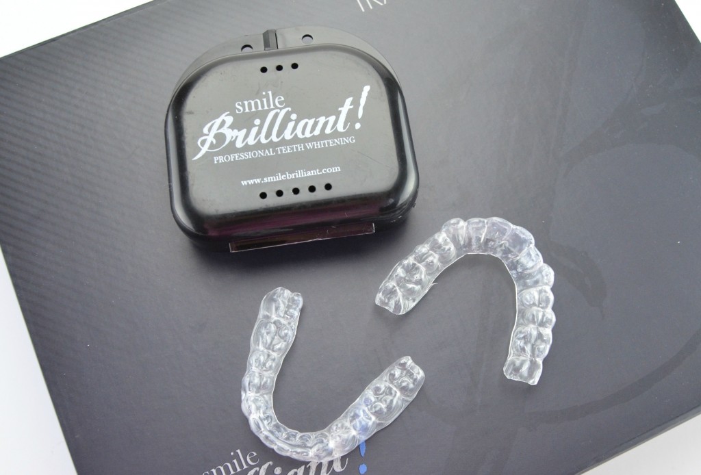 Smile Brilliant Whitening, at home teeth whitening, teeth whitening kit, smile brilliant reviews, teeth whitening kit, canadian fashionista