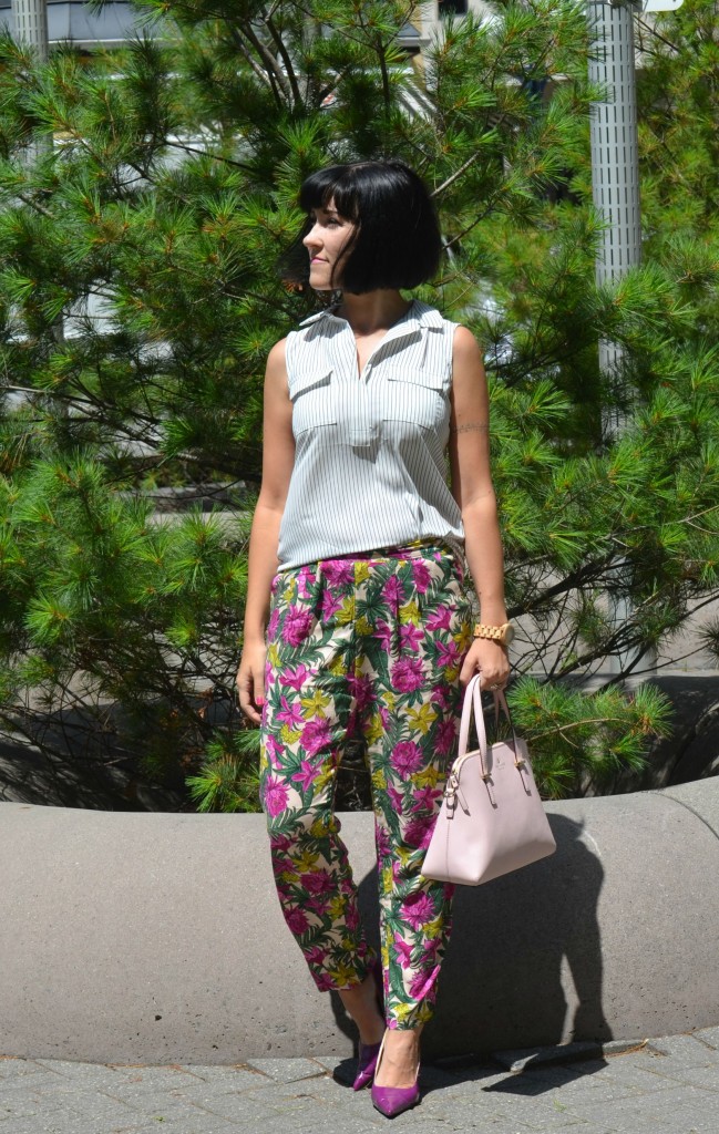 What I Wore, Canadian fashionista, Clarisonic Twitter chat, Loft striped blouse, pink Kate Spade Purse, shopbop, Wood Watch, Jord, h&M Floral Pants, purple pumps