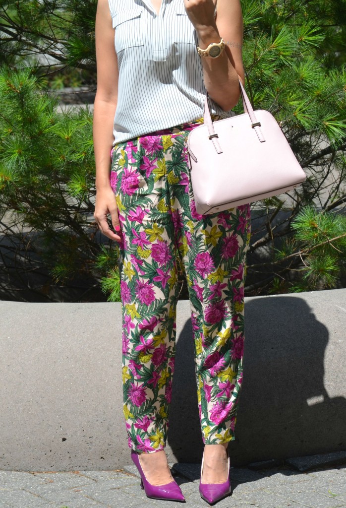 What I Wore, Canadian fashionista, Clarisonic Twitter chat, Loft striped blouse, pink Kate Spade Purse, shopbop, Wood Watch, Jord, h&M Floral Pants, purple pumps