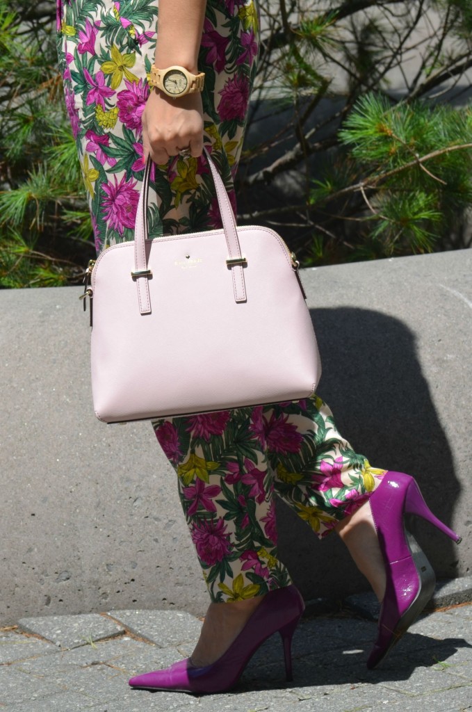 What I Wore, Canadian fashionista, Clarisonic Twitter chat, Loft striped blouse, pink Kate Spade Purse, shopbop, Wood Watch, Jord, h&M Floral Pants, purple pumps