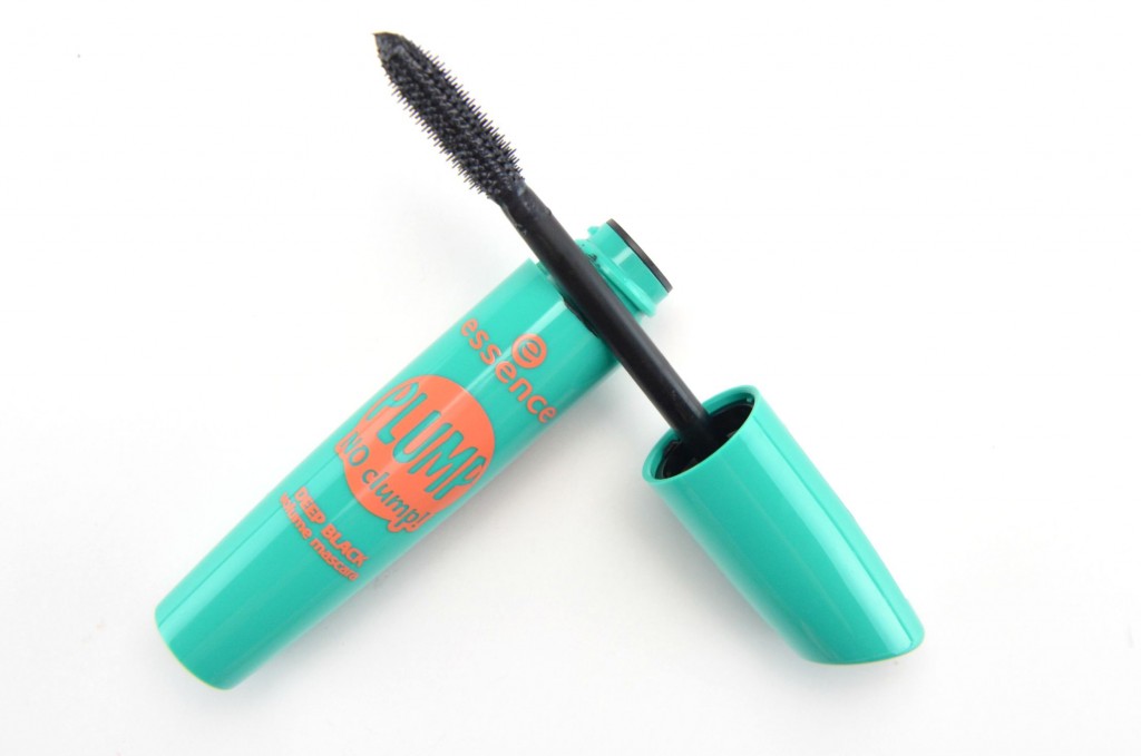 Essence Plump No Clump Mascara Deep Black 