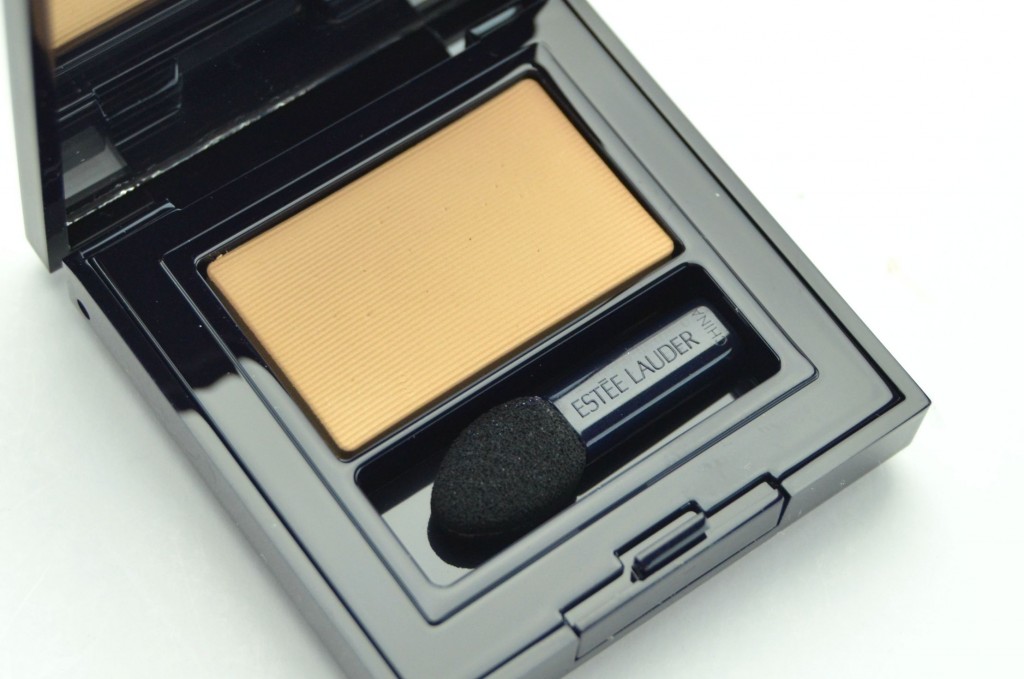 estee lauder flawless eyeshadow