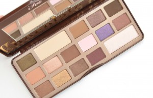 Too Faced chocolate, Chocolate Bar Eye Palette, chocolate eyeshadow, canadian beauty blogger