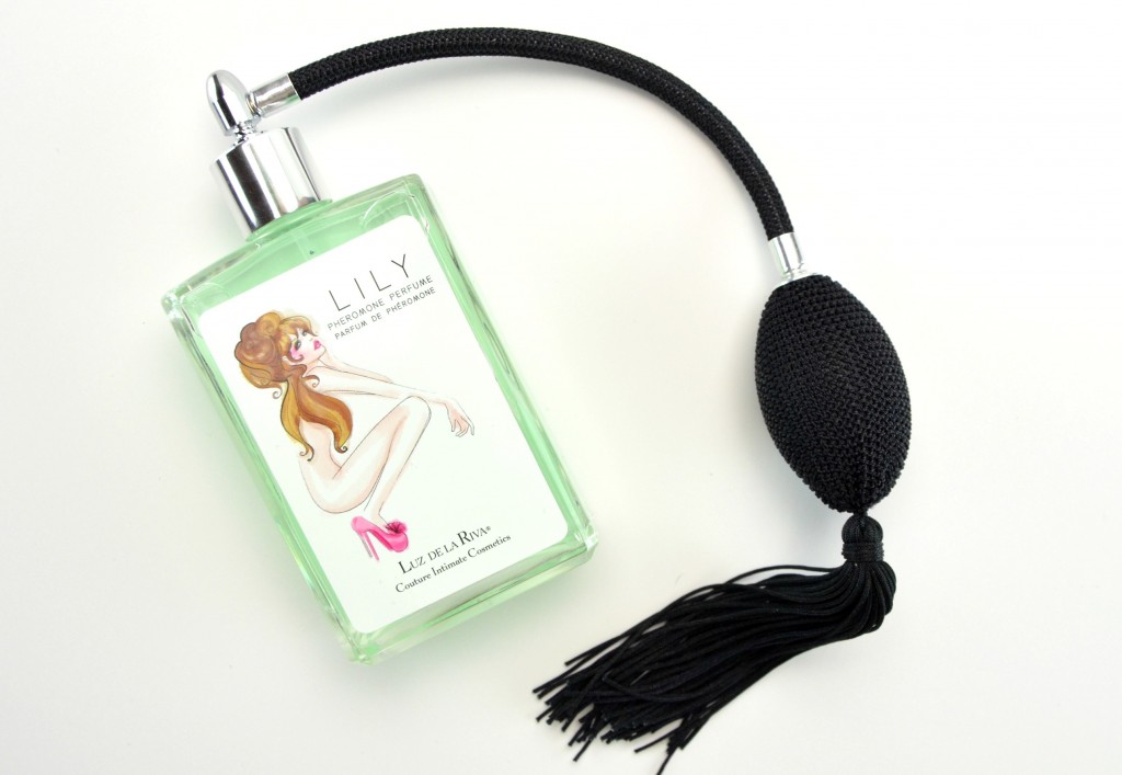 Luz de la Riva LILY Water Base Intimate Pheromone Perfume 