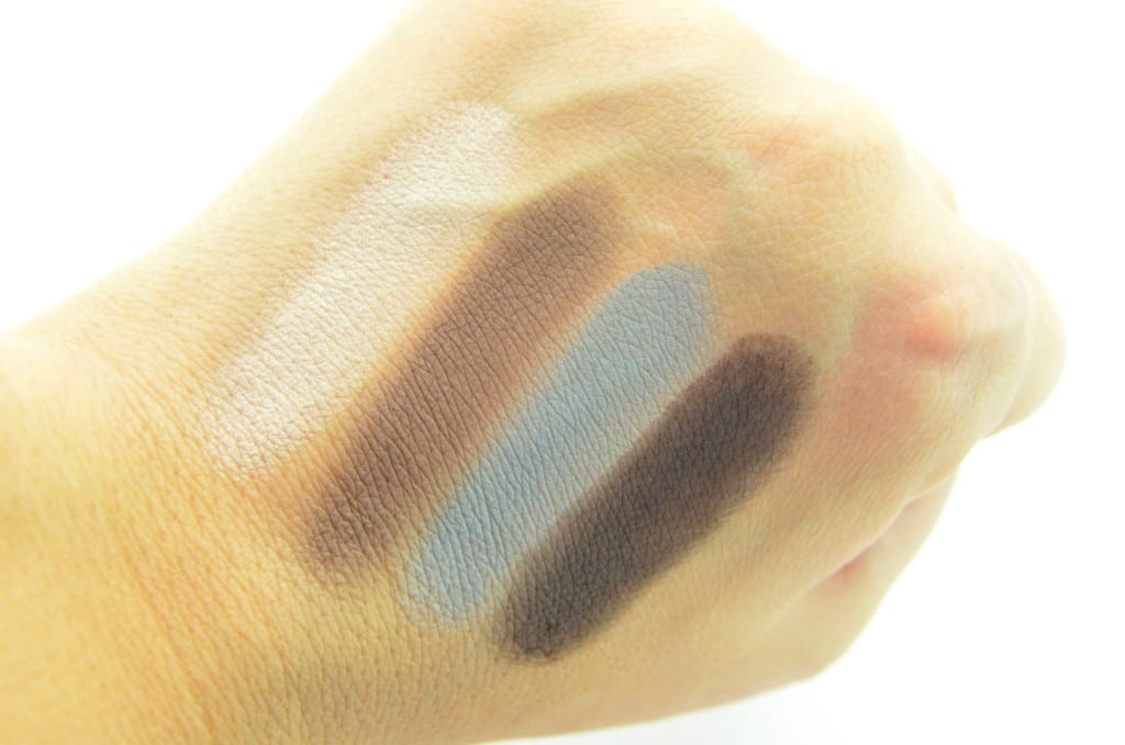 Avon True Color Matte Eyeshadow Quad in Smoke and Fog