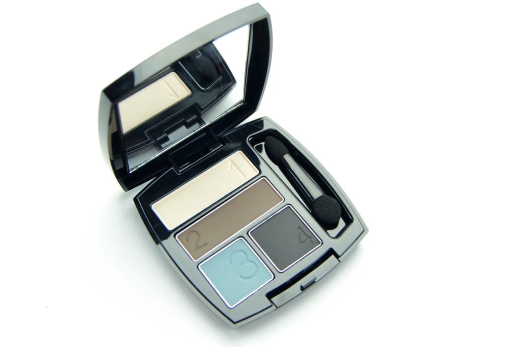 Avon True Color Matte Eyeshadow Quad in Smoke and Fog