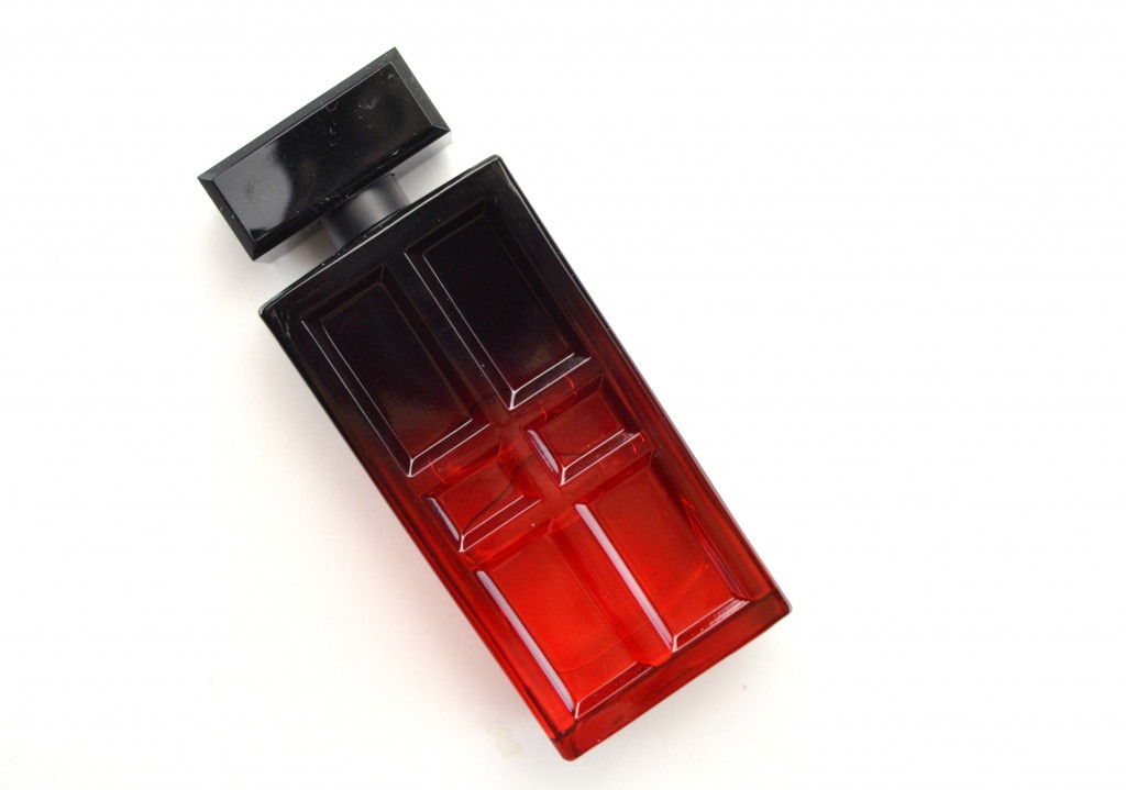 Elizabeth Arden Always Red perfume 