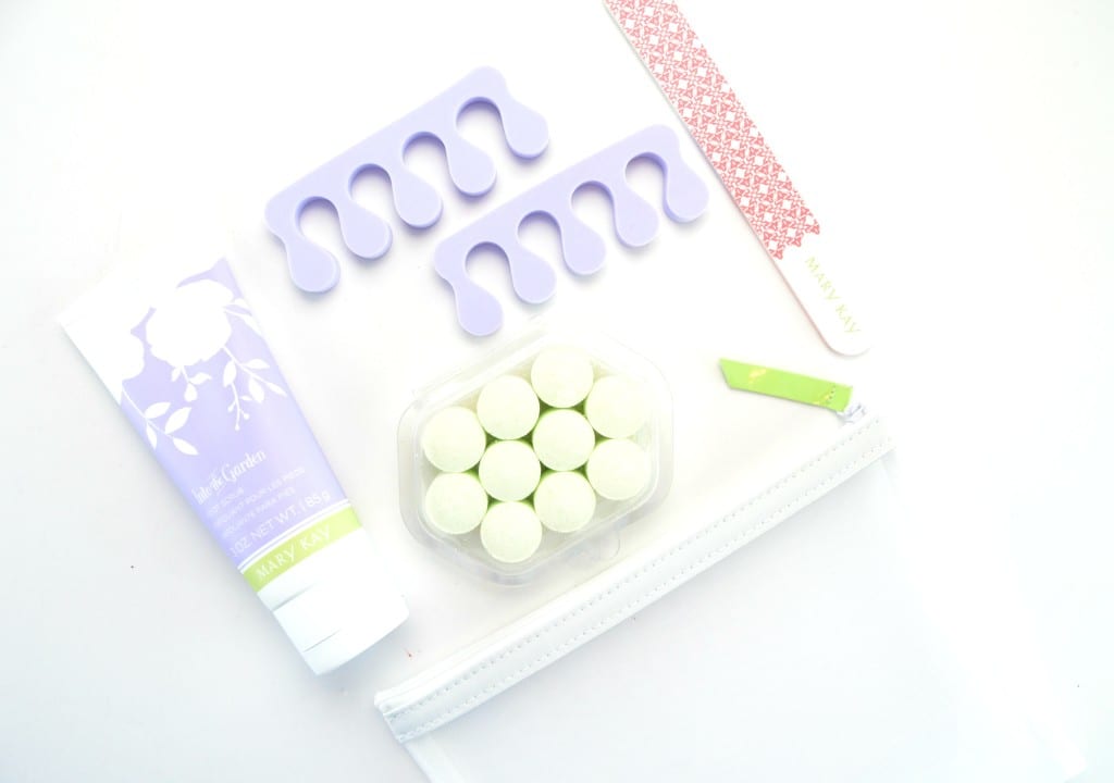 nto The Garden Pedicure Set