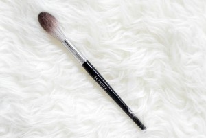 Sephora Collection Pro Featherweight Blending Brush #93