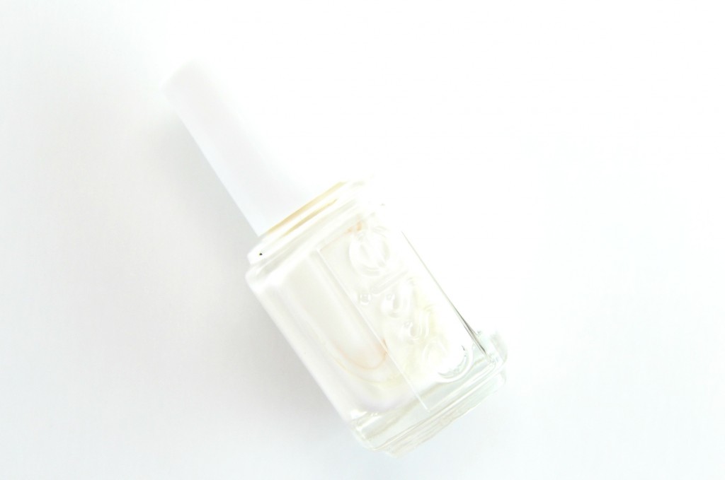 Essie Coconut Cove 