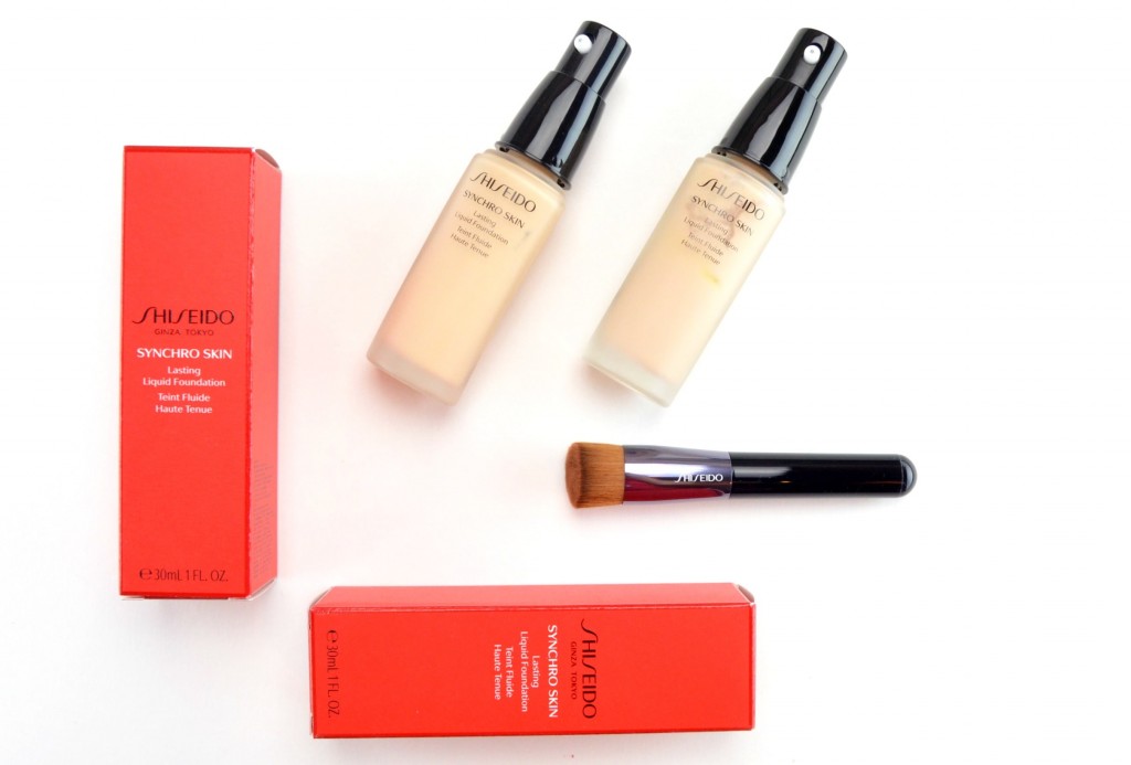 Shiseido Synchro Skin Lasting Liquid Foundation  (1)